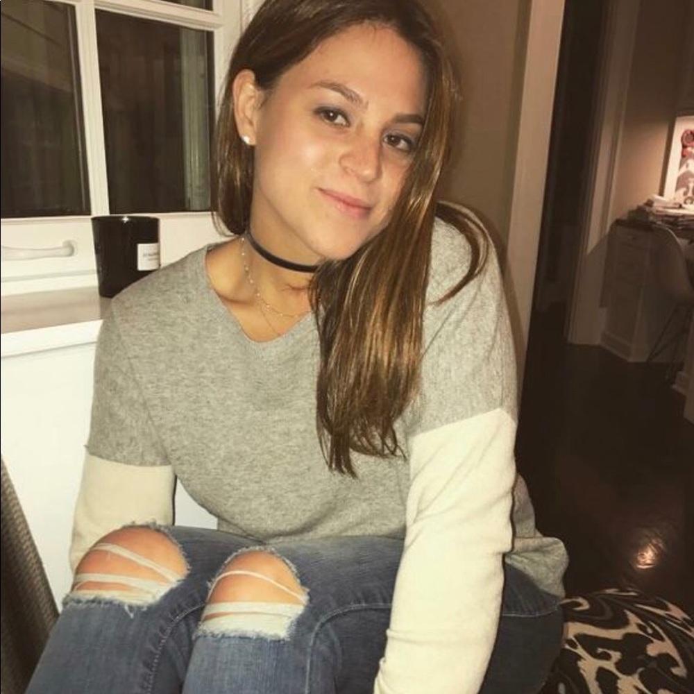 Meet your Posher, Hallie